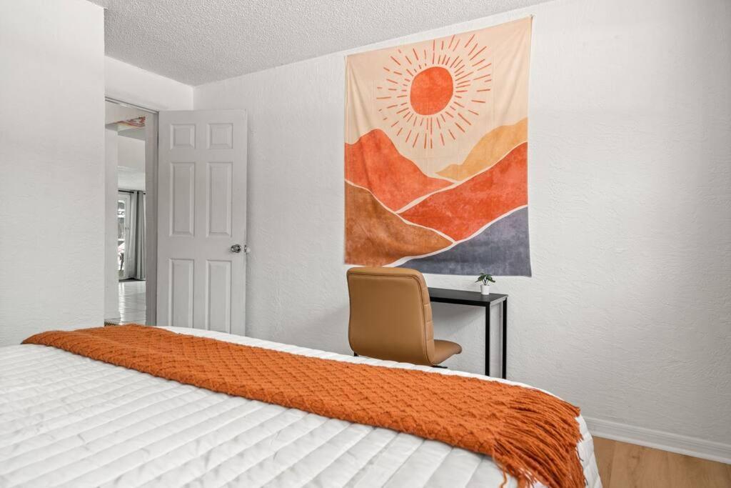 Holiday home Heated Pool-king Bed-pets Ok