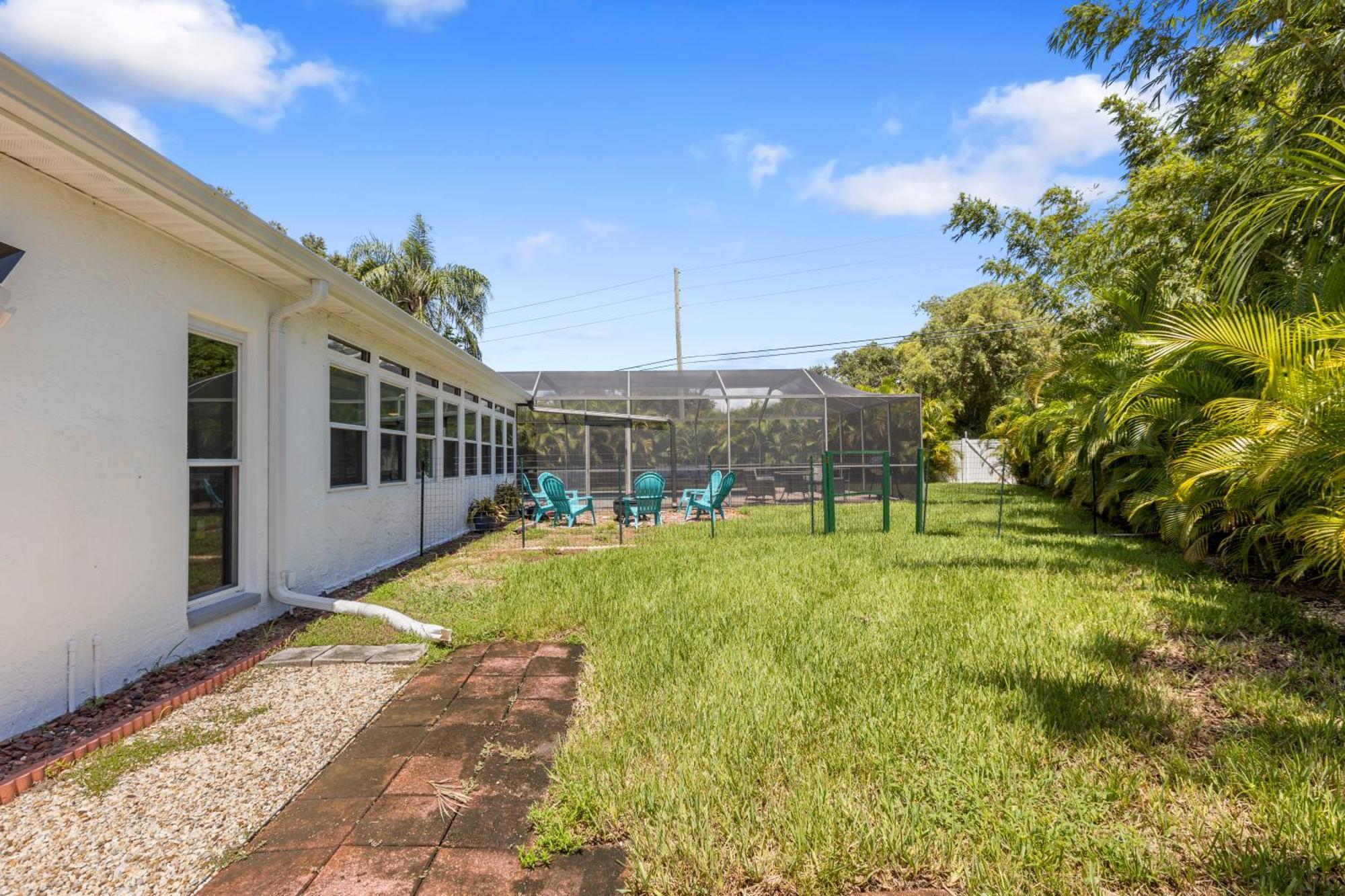 Holiday home Relaxing Coastal Comfort - Heated Pool Clearwater