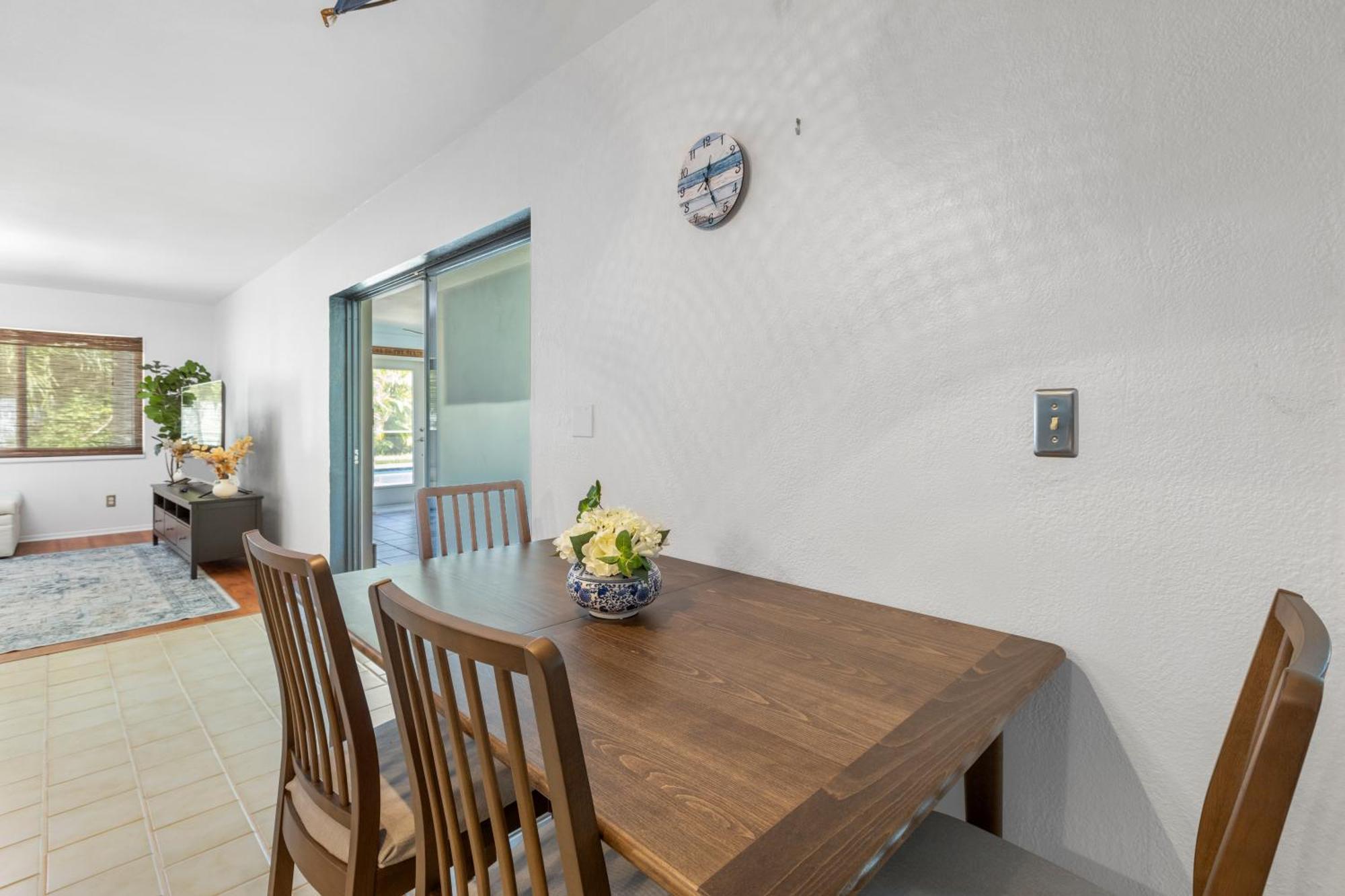Holiday home Relaxing Coastal Comfort - Heated Pool Clearwater