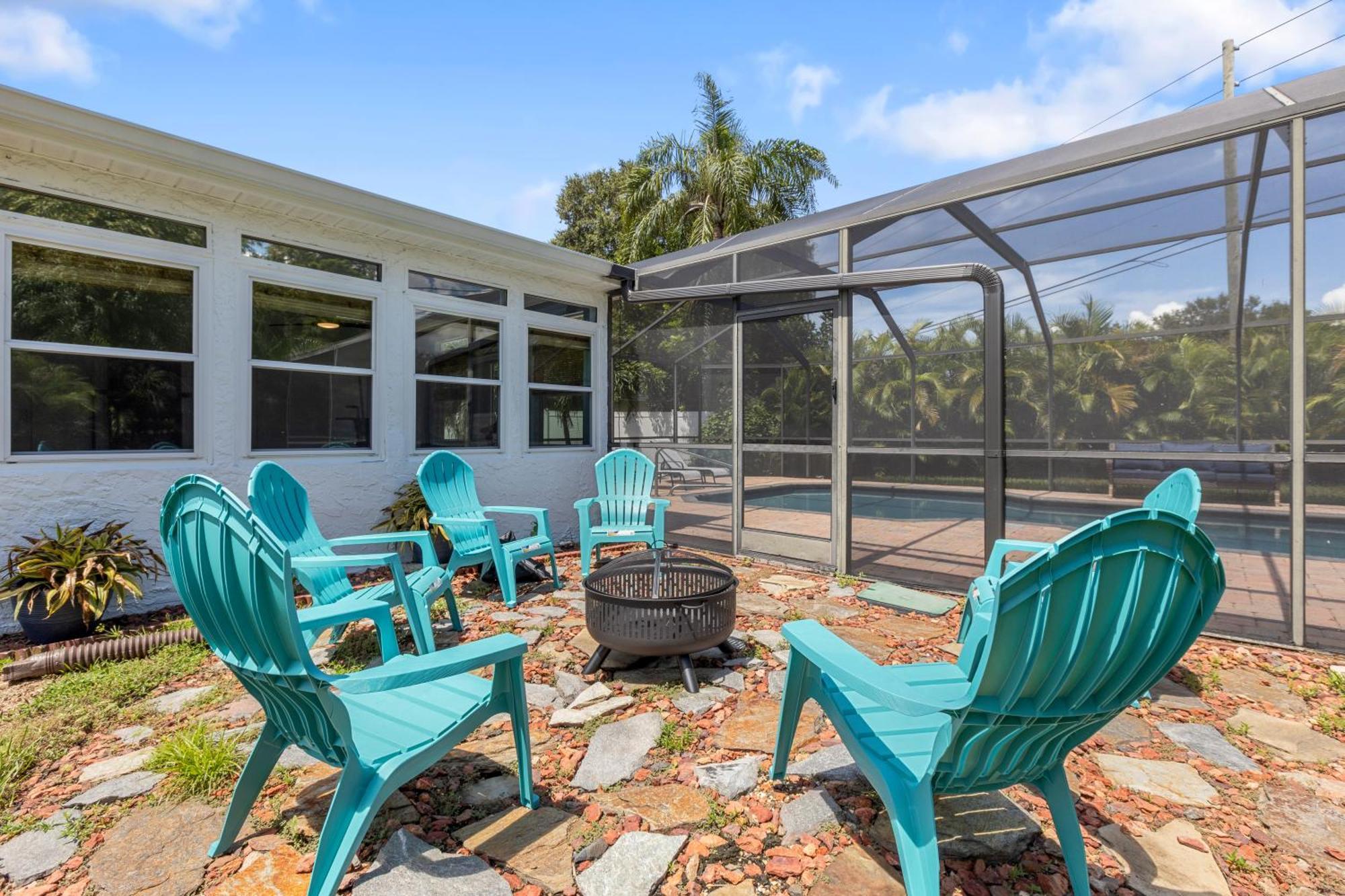 Relaxing Coastal Comfort - Heated Pool