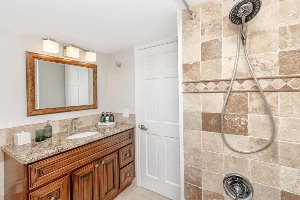 The Belleair Estate - Incredible Waterfront With Heated Pool