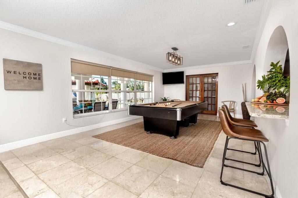 The Belleair Estate - Incredible Waterfront With Heated Pool Villa Clearwater