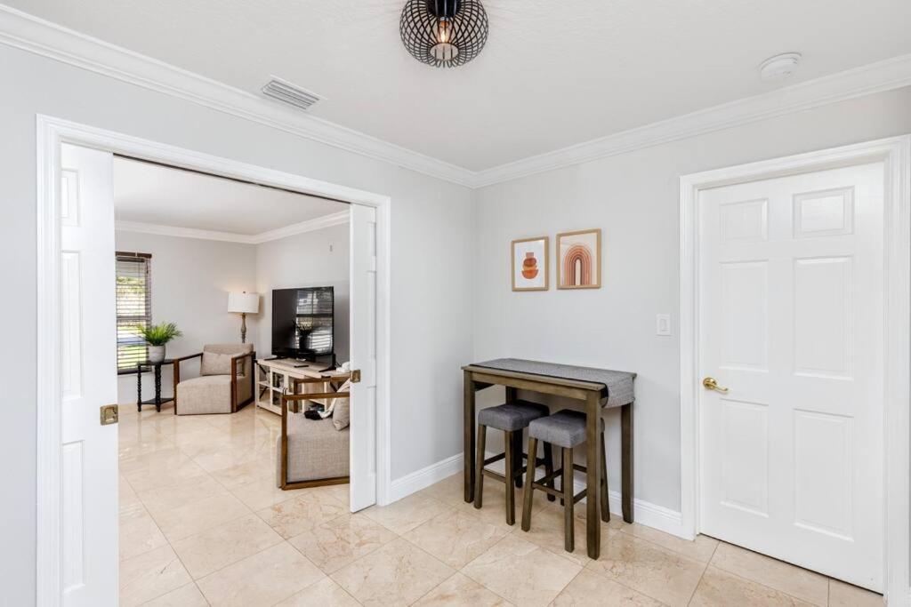 The Belleair Estate - Incredible Waterfront With Heated Pool Clearwater