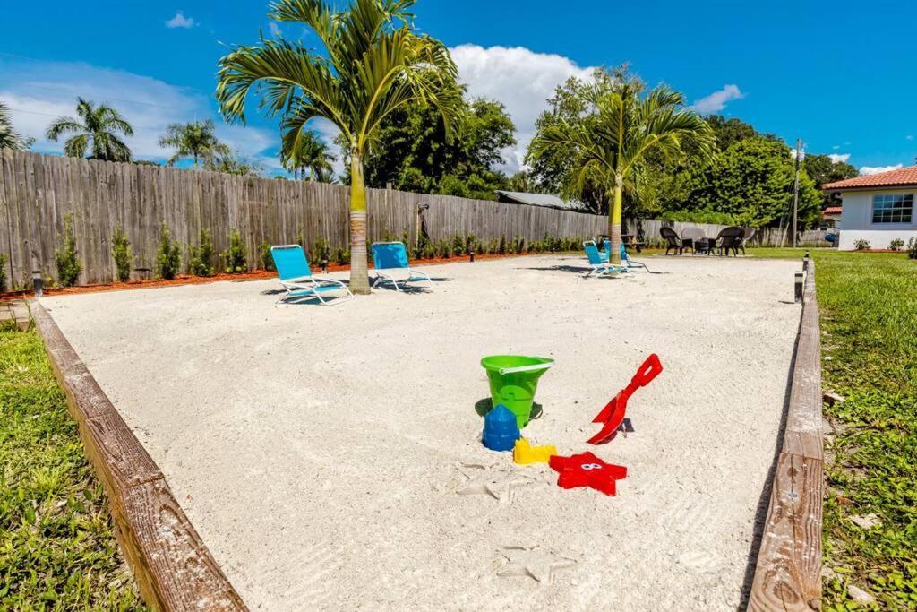 The Belleair Estate - Incredible Waterfront With Heated Pool Villa Clearwater