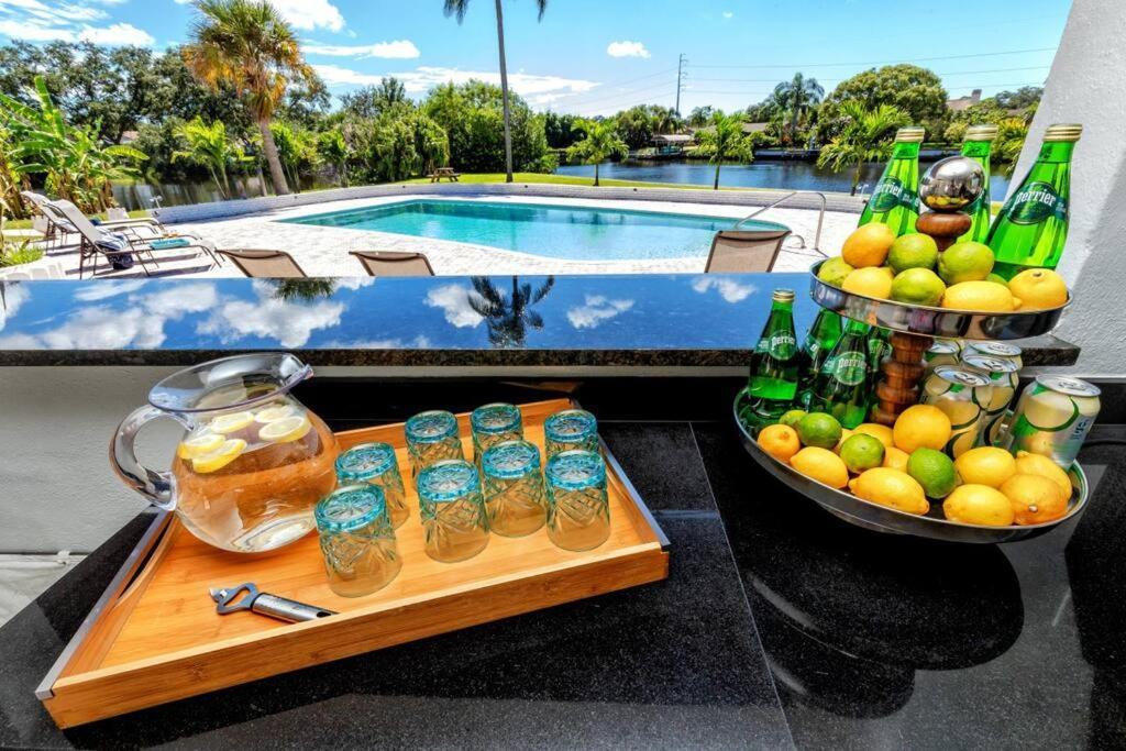 The Belleair Estate - Incredible Waterfront With Heated Pool