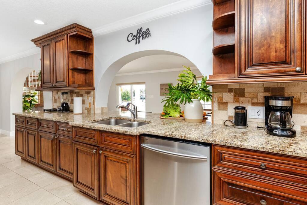 Villa The Belleair Estate - Incredible Waterfront With Heated Pool *