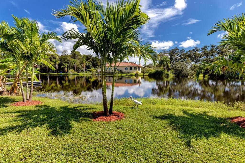 The Belleair Estate - Incredible Waterfront With Heated Pool Villa Clearwater