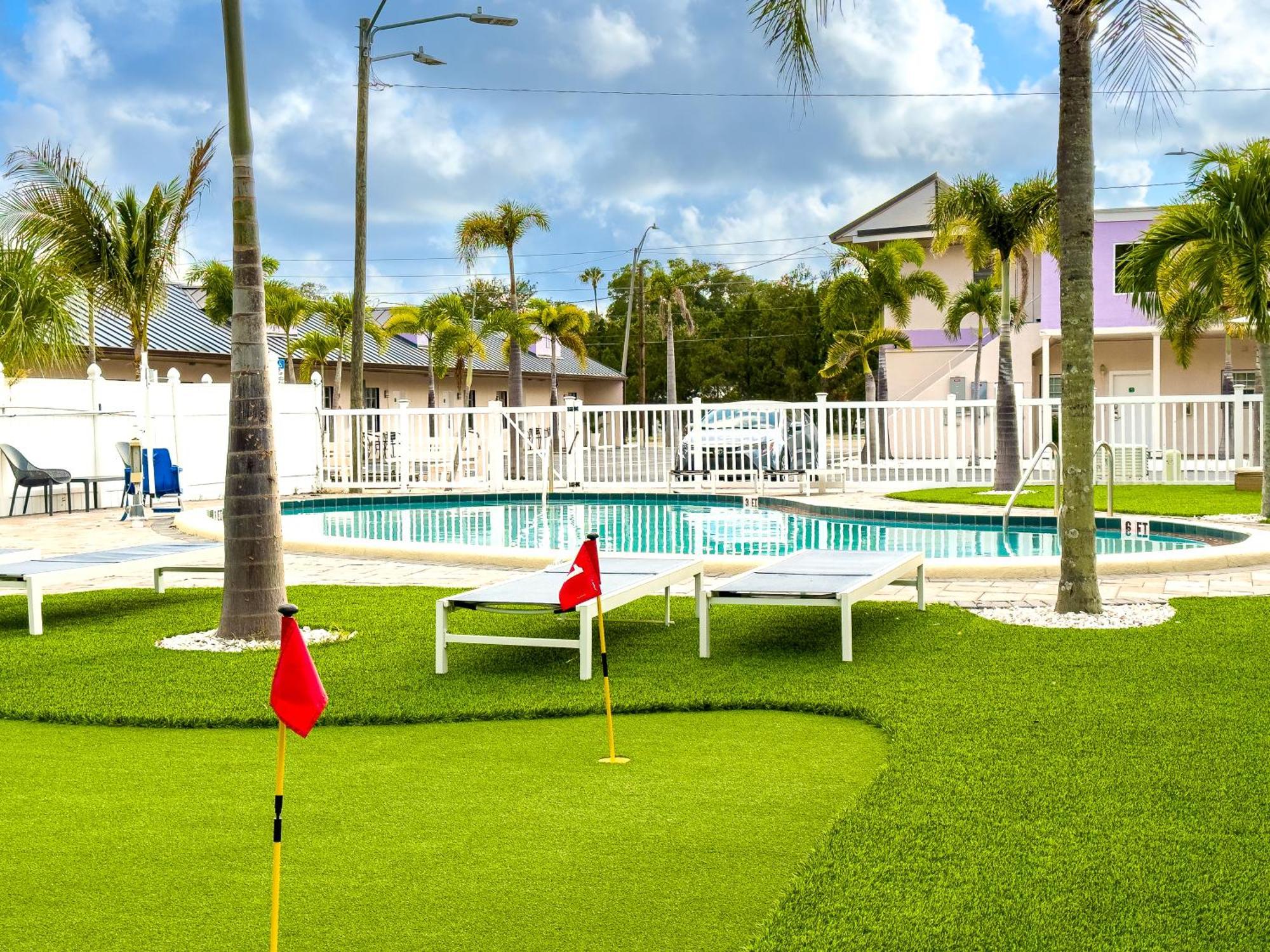 2q Beds With Shared Pool 18 Clearwater