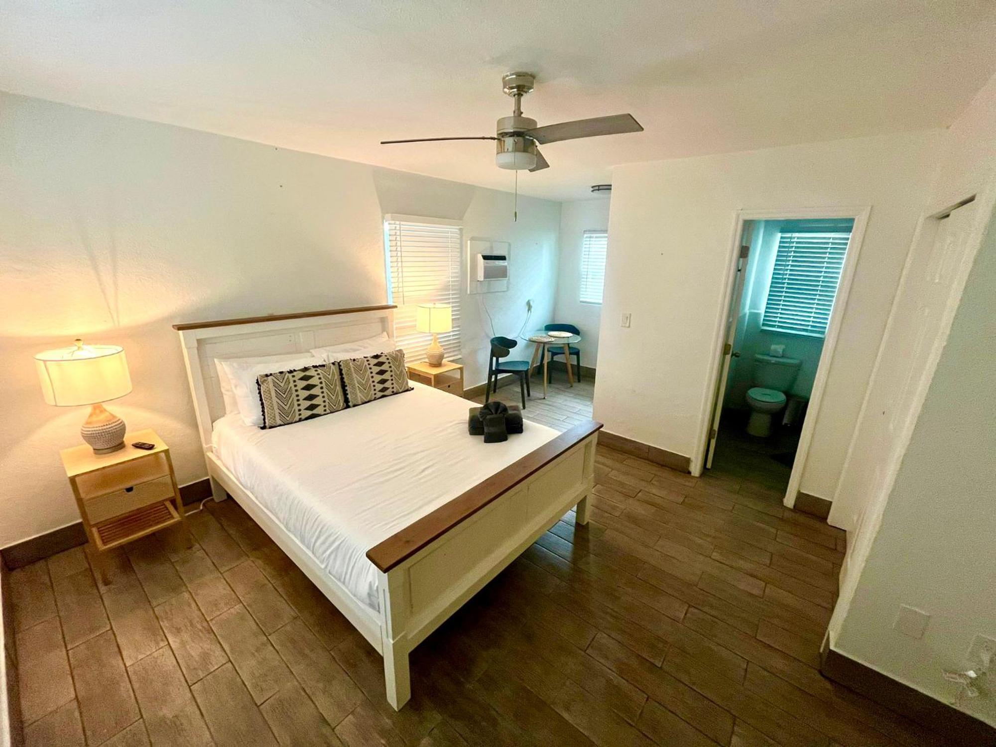 Apartment Beautiful 1q Bed #08 *