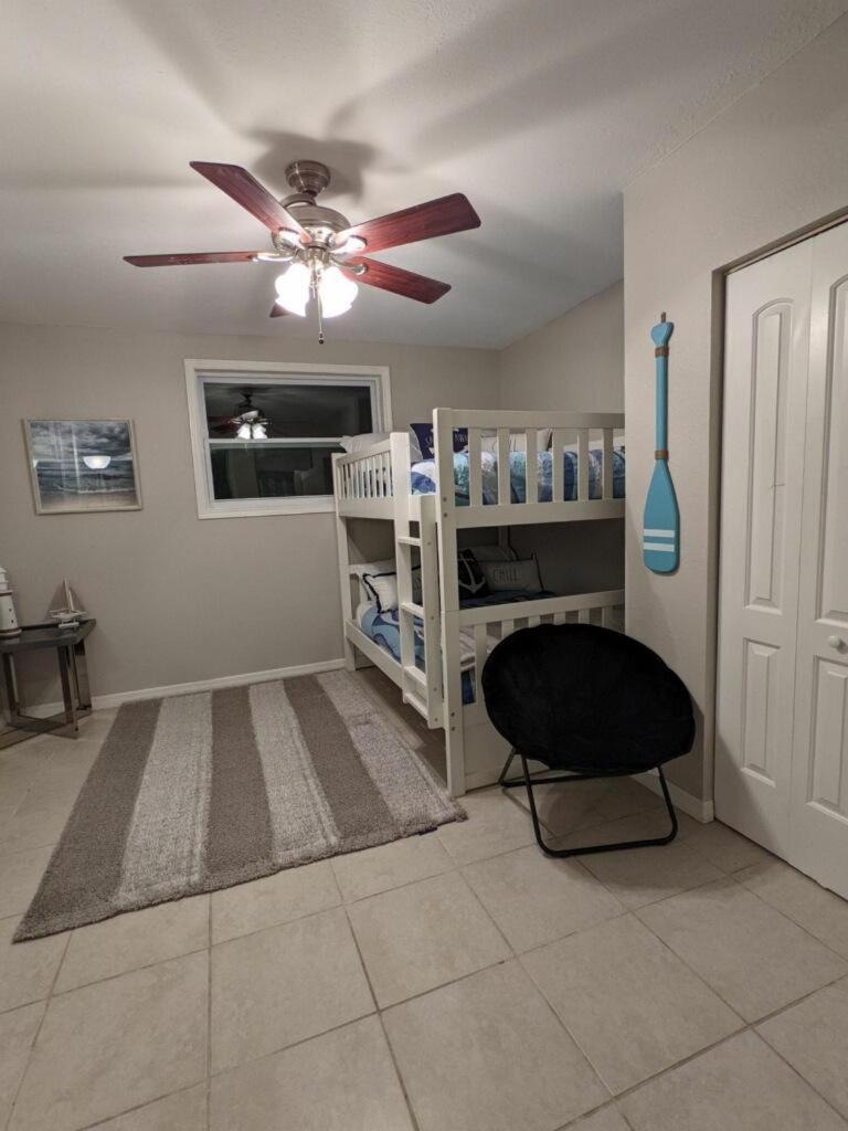 Holiday home Private Poolside 5br *