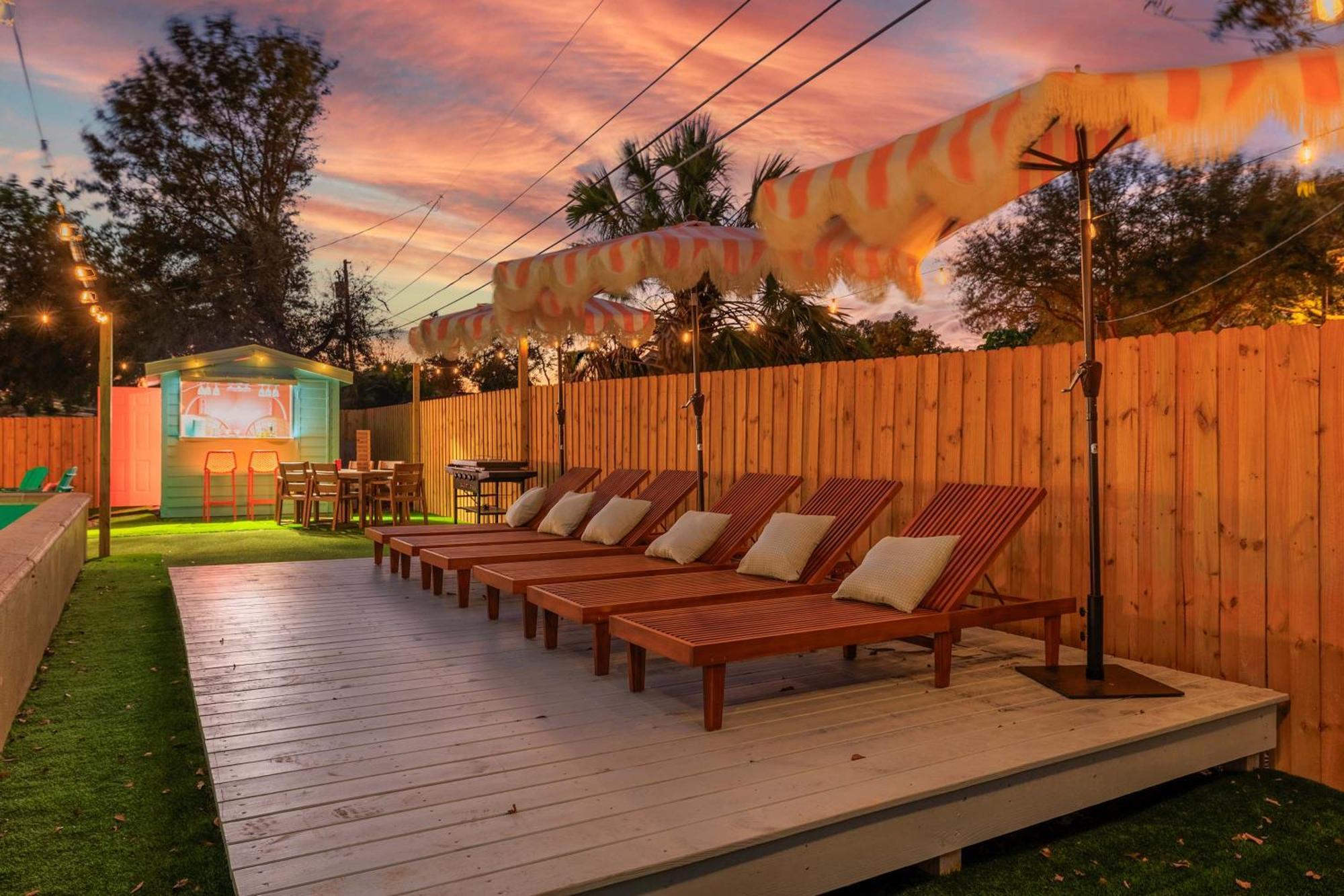 Private Pool 6 Mi To Fire Pit Game *