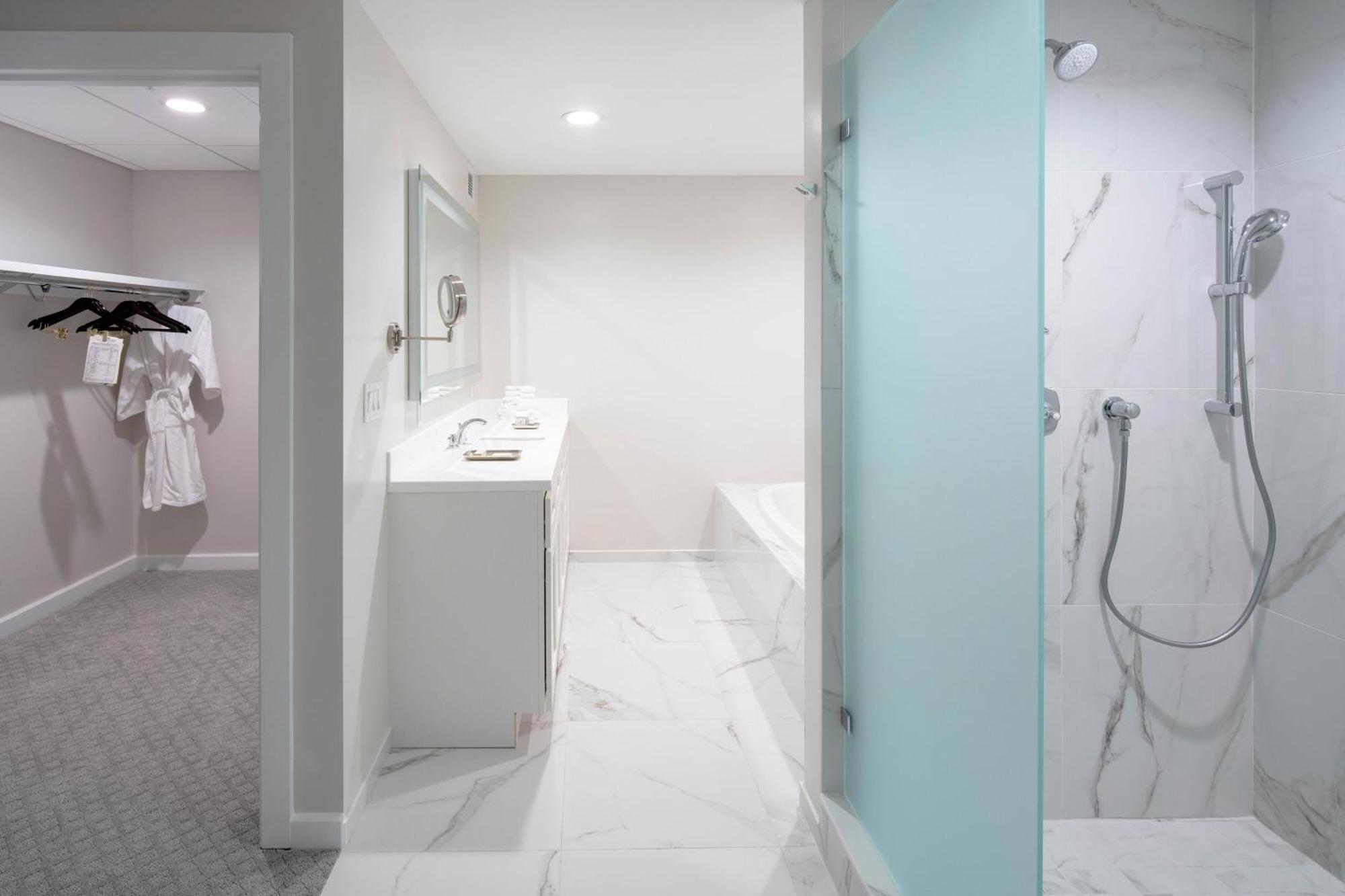 The Karol Hotel, St. Petersburg Clearwater, A Tribute Portfolio Hotel Clearwater