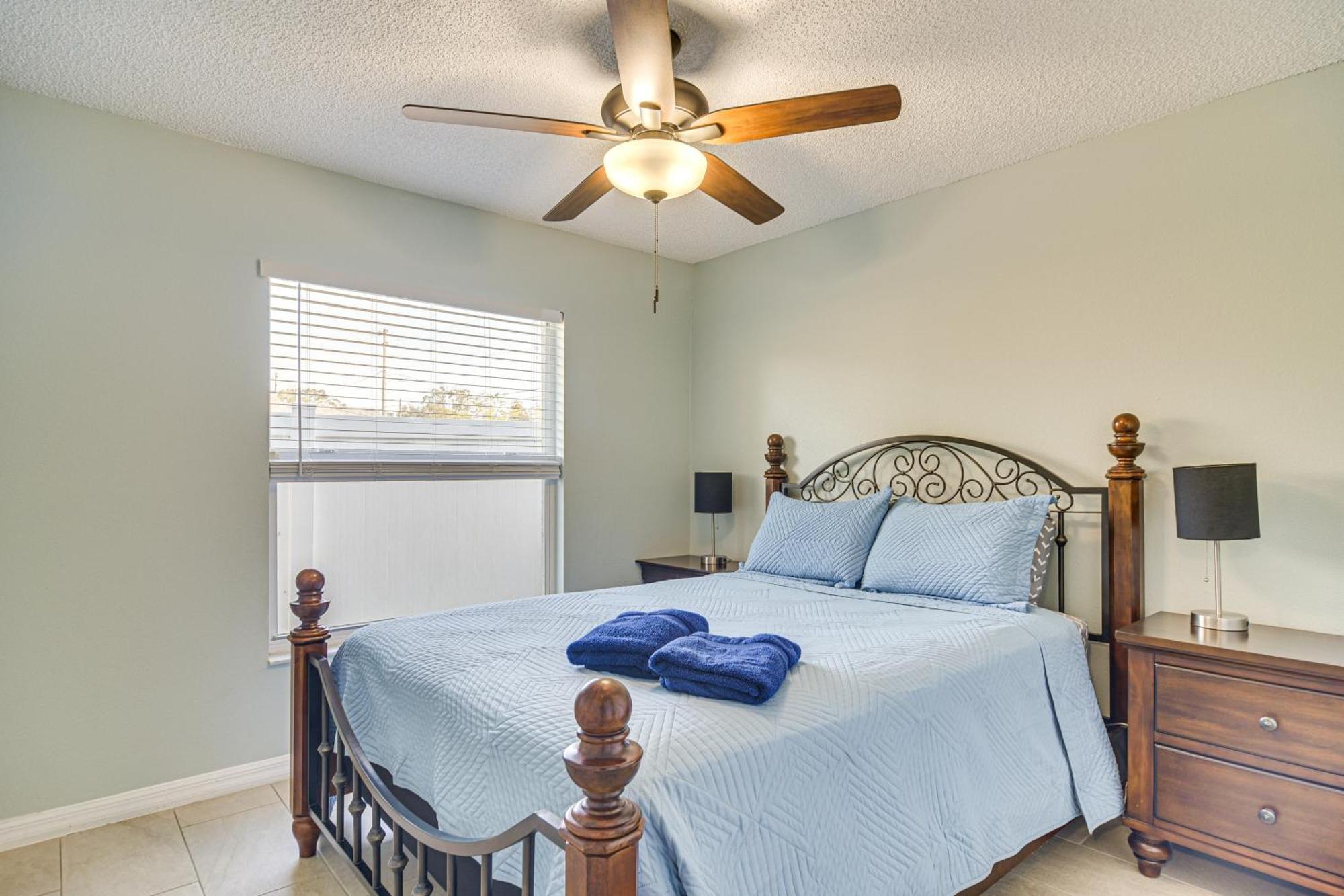 Holiday home 3 Mi To With Patio And Grill!