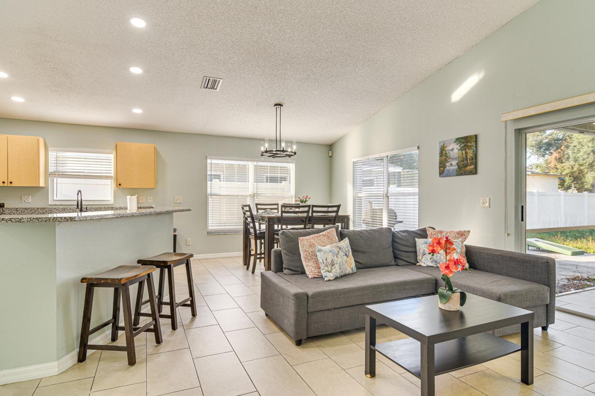 3 Mi To With Patio And Grill! Clearwater