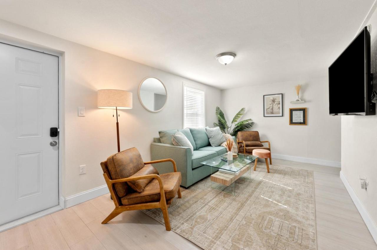 Nautical Bliss On Nicholson Unit B * Clearwater