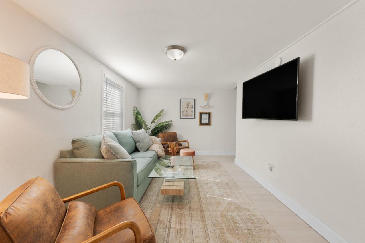 Nautical Bliss On Nicholson Unit B Holiday home *