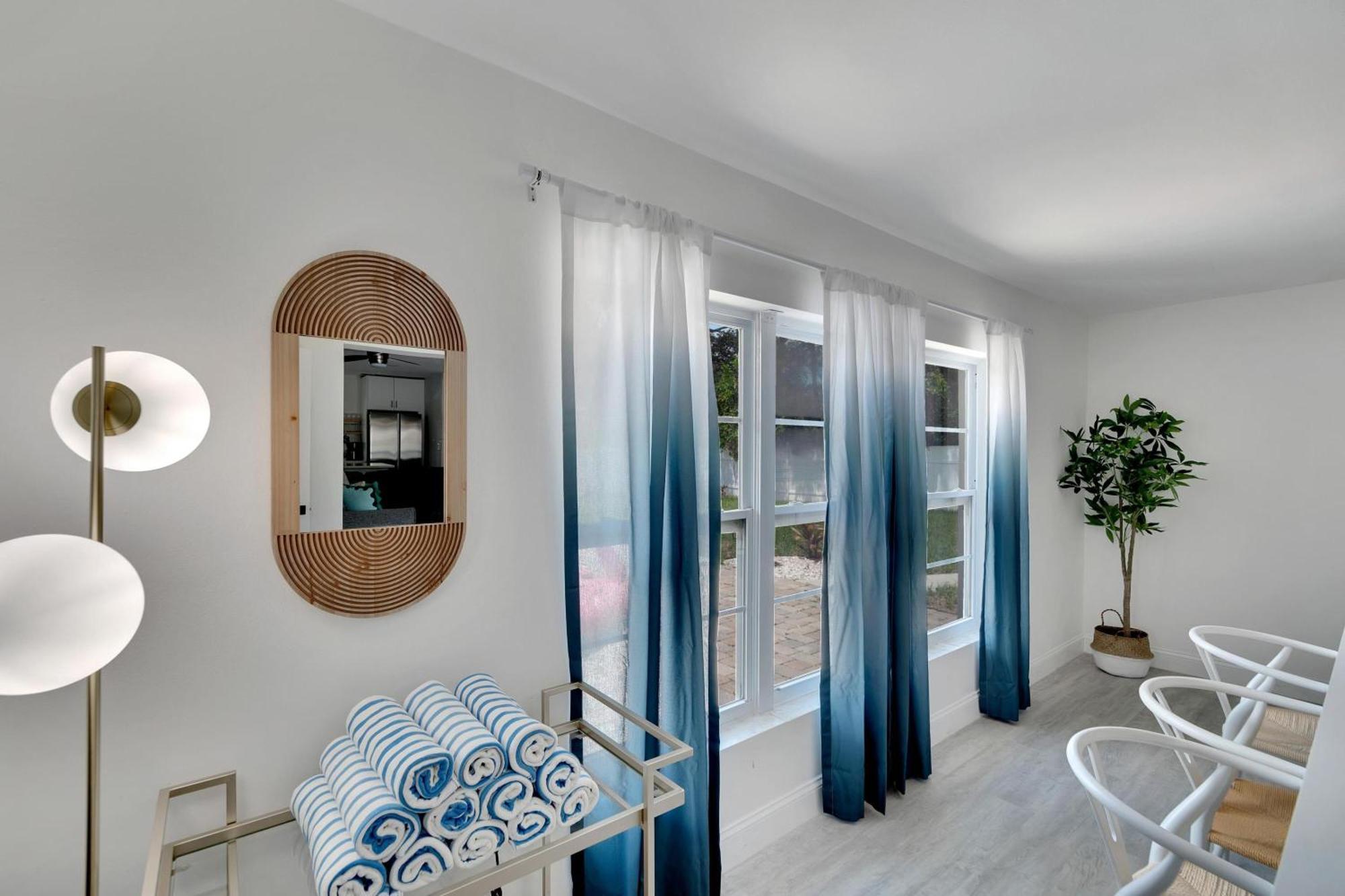 Holiday home 1543 Lakeview Road