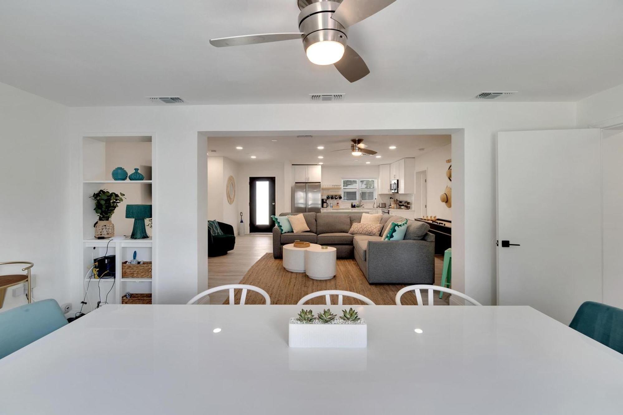 1543 Lakeview Road Holiday home *