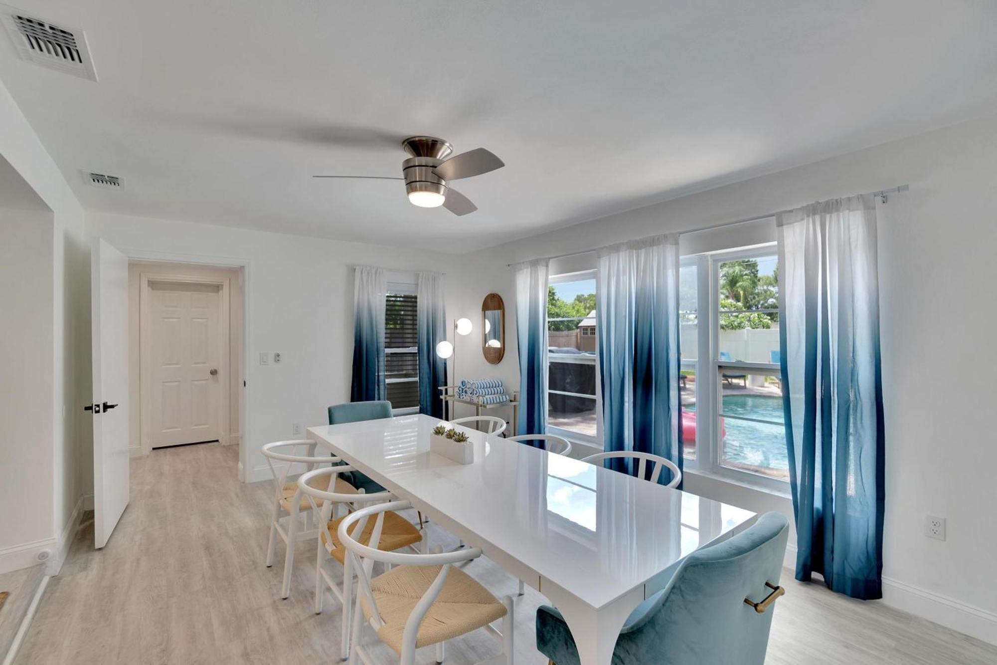 Holiday home 1543 Lakeview Road Clearwater