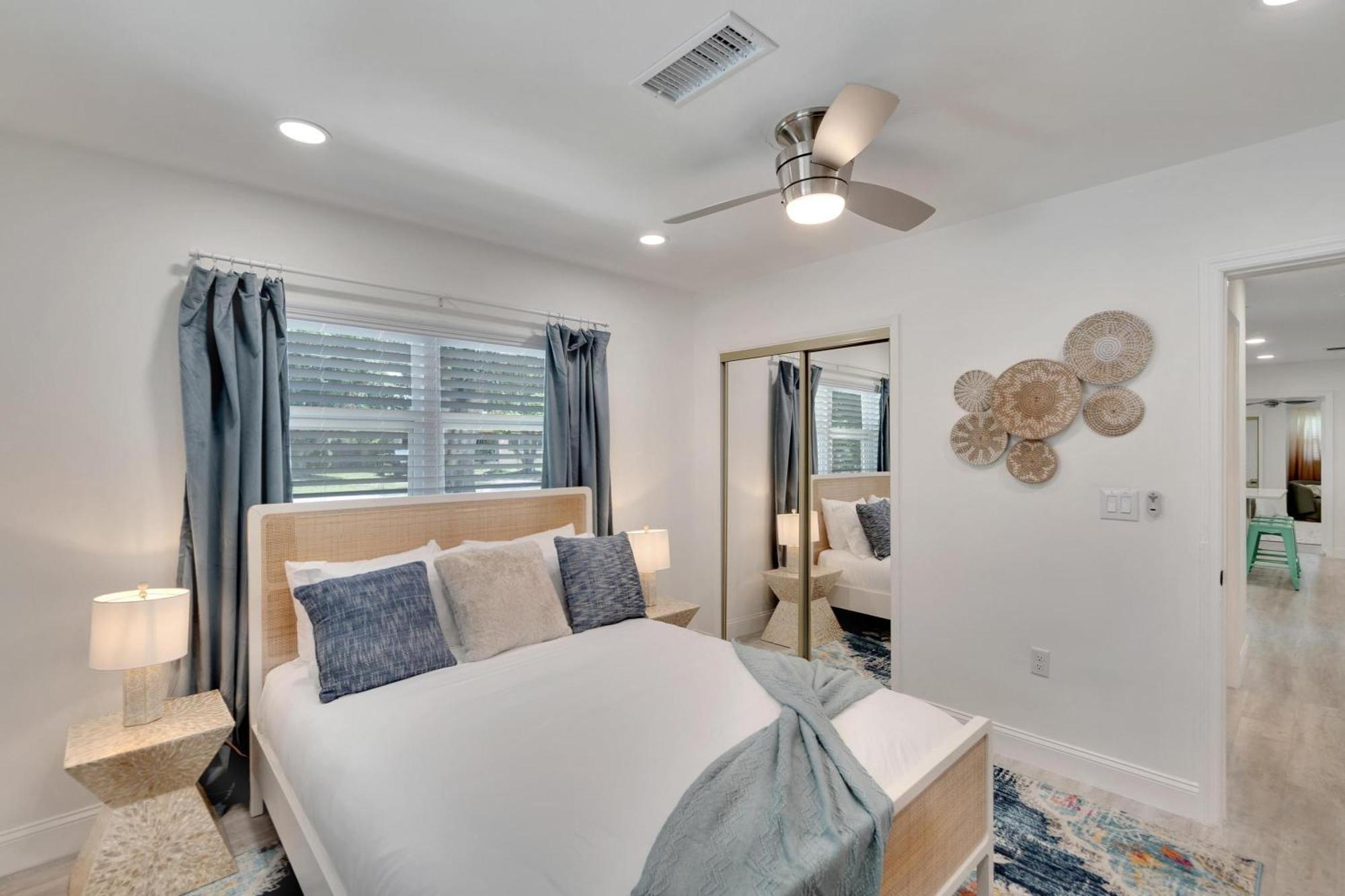 1543 Lakeview Road Clearwater