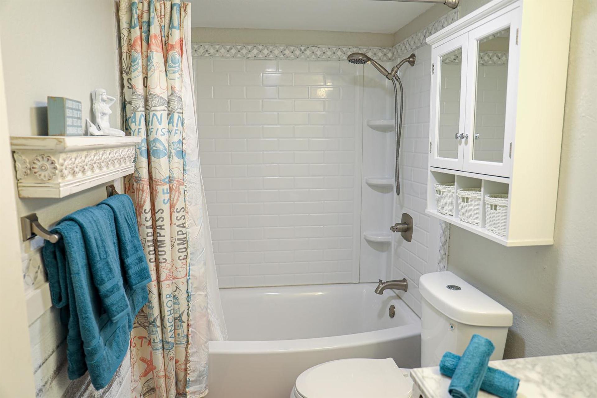 Tradewinds Retreat - Pool, 15 Min To Apartment Clearwater