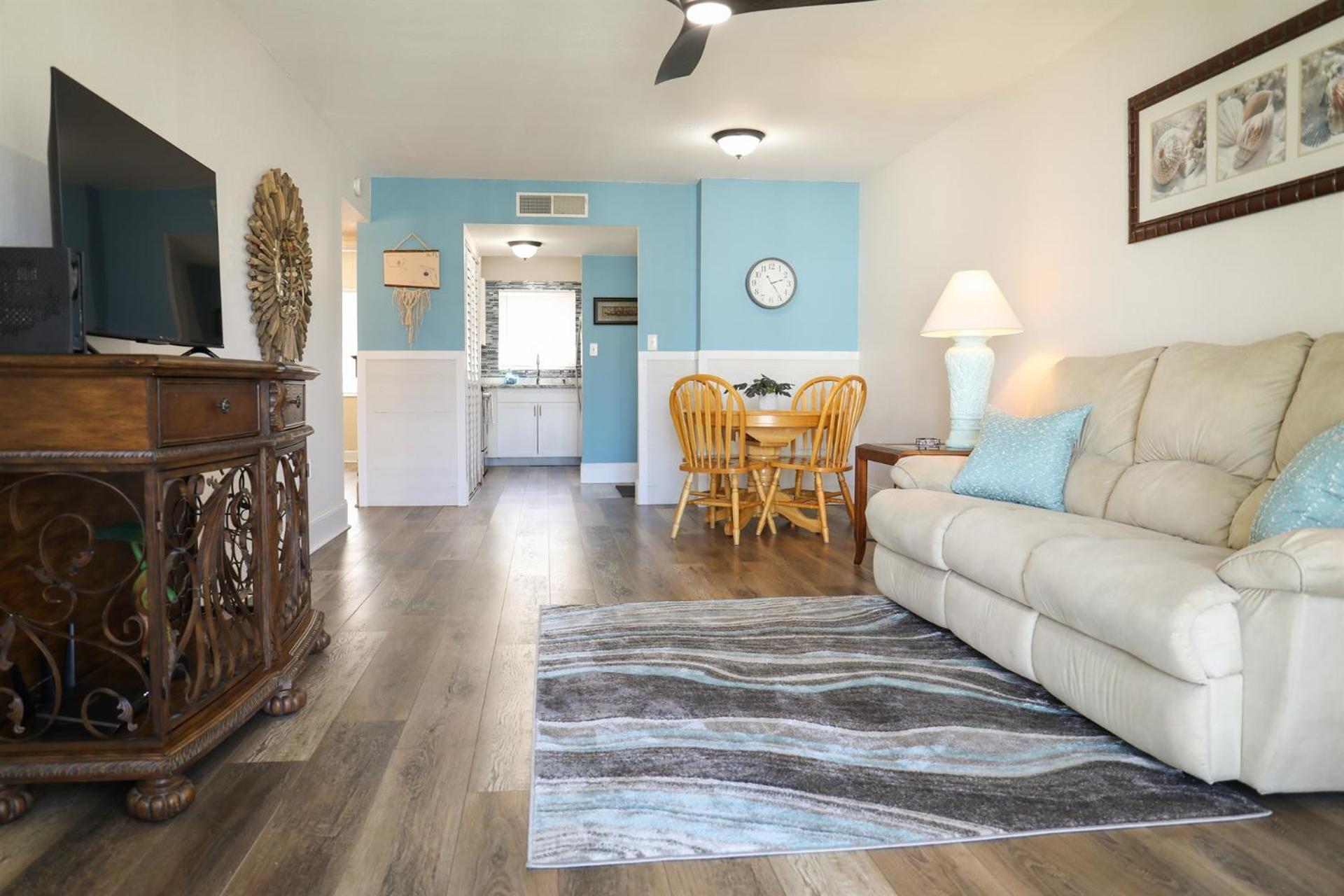 Tradewinds Retreat - Pool, 15 Min To Apartment
