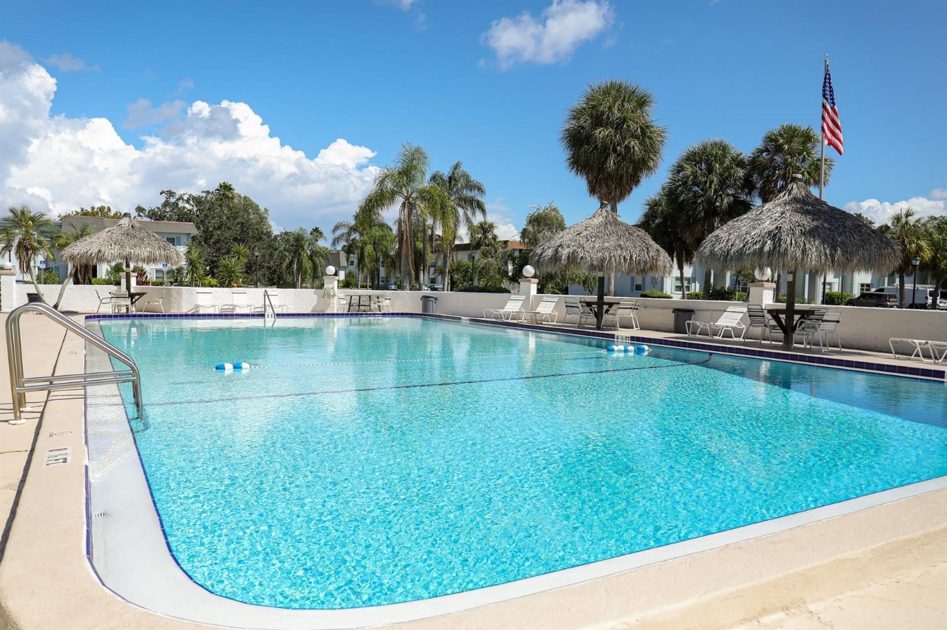 Tradewinds Retreat - Pool, 15 Min To Clearwater
