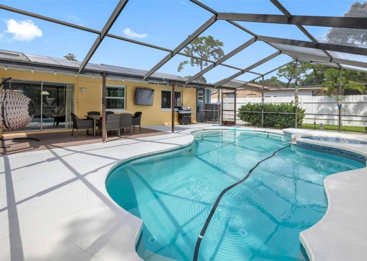 Villa House 3 Bedrooms-pool