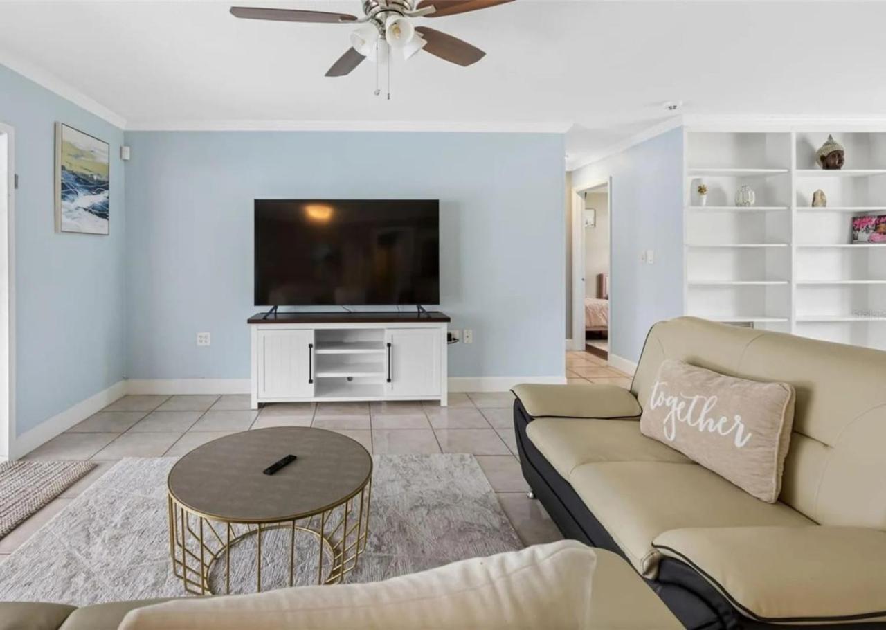 House 3 Bedrooms-pool *