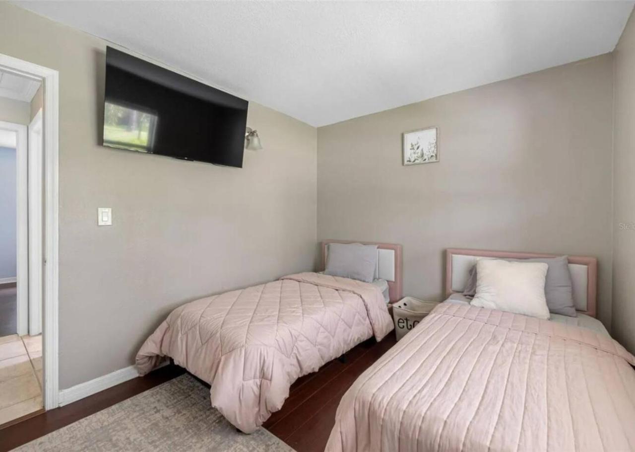 House 3 Bedrooms-pool *
