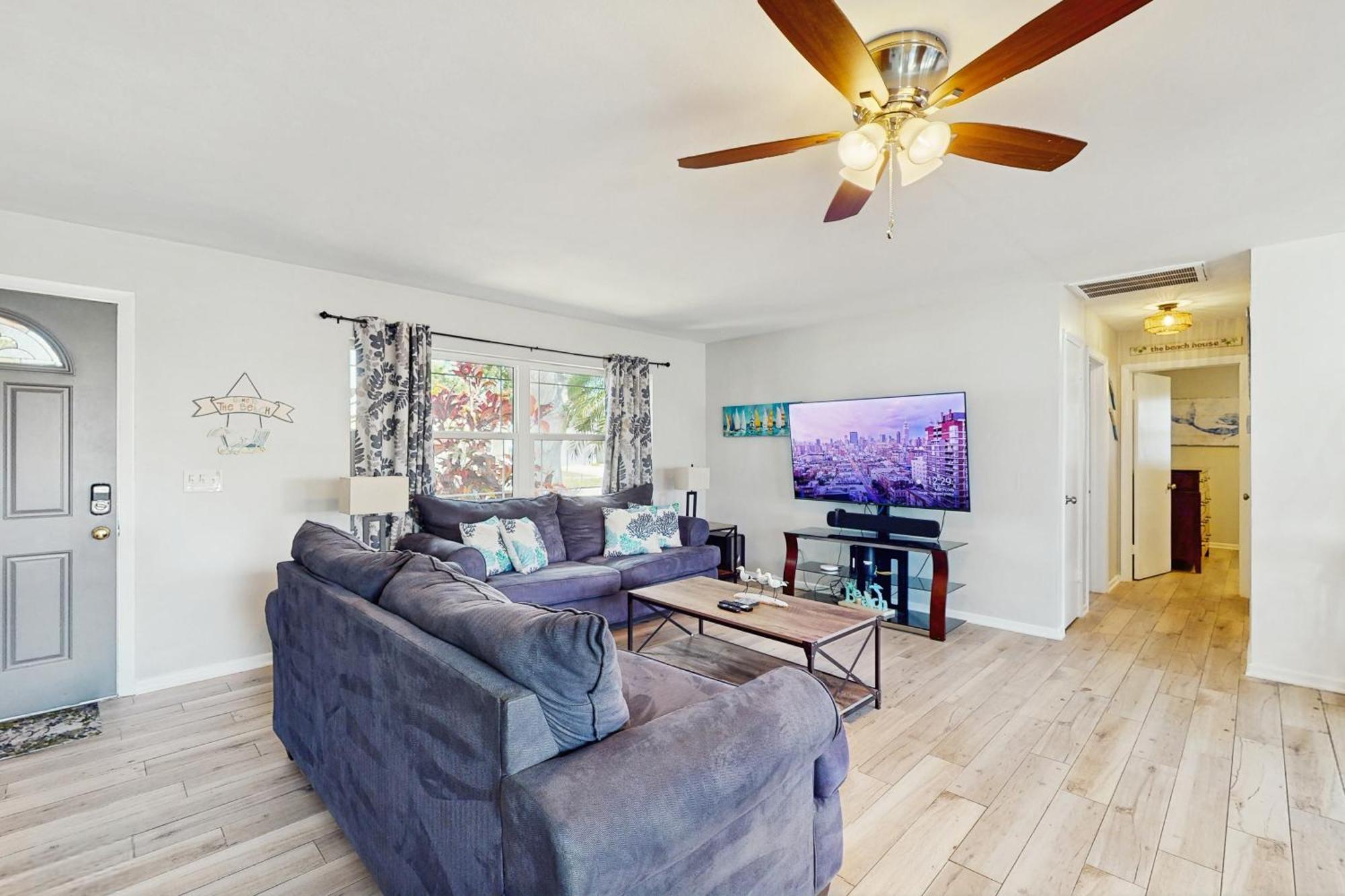 Relax In Retro Holiday home Clearwater