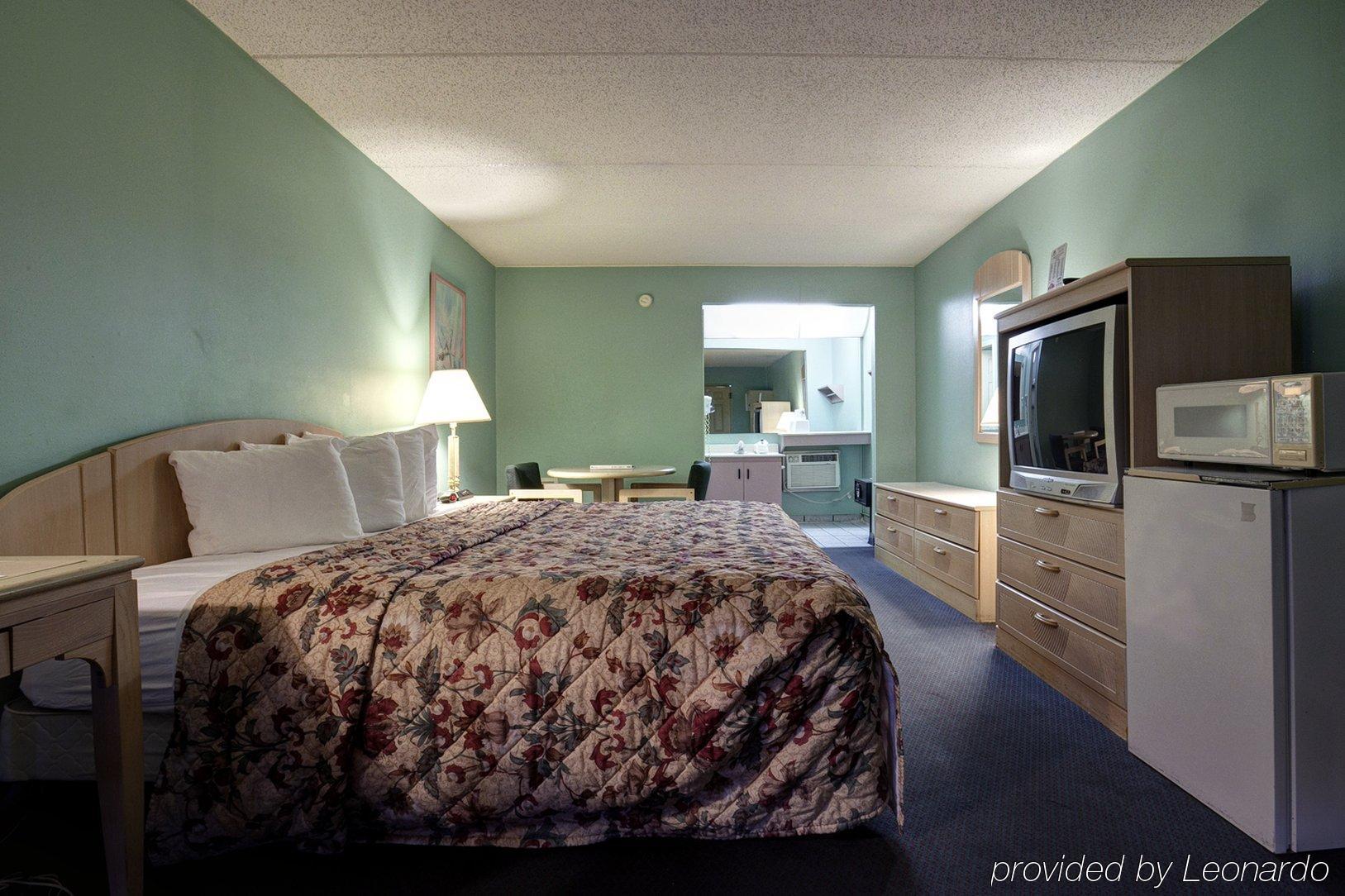 Rodeway Clearwater-dunedin Inn 2*