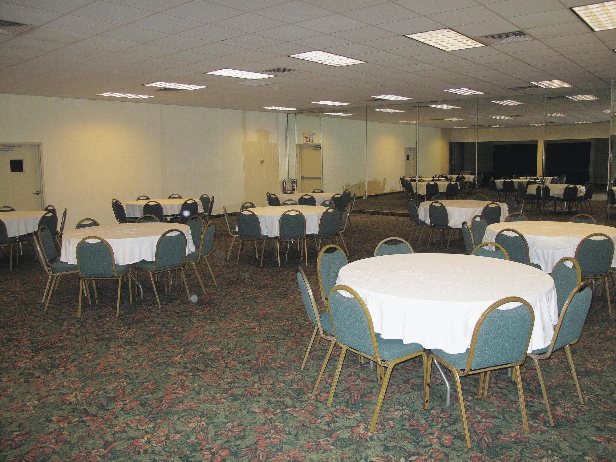 Hotel La Quinta By Wyndham Central Clearwater