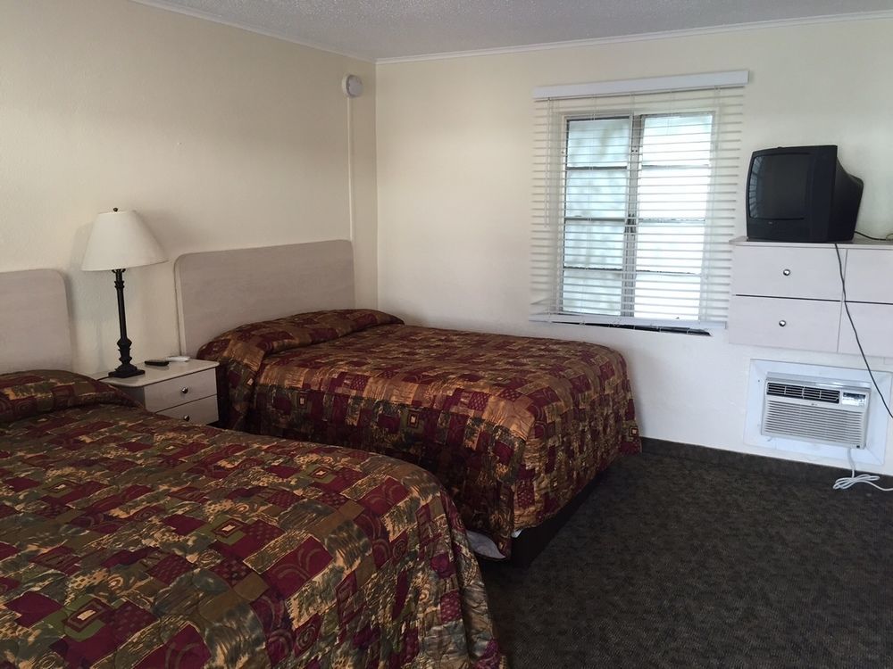 Summerside Motel Clearwater
