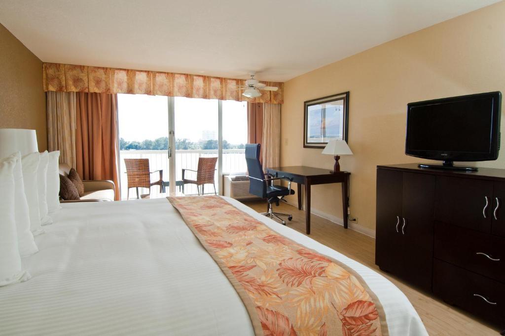 Wyndham Garden 3*