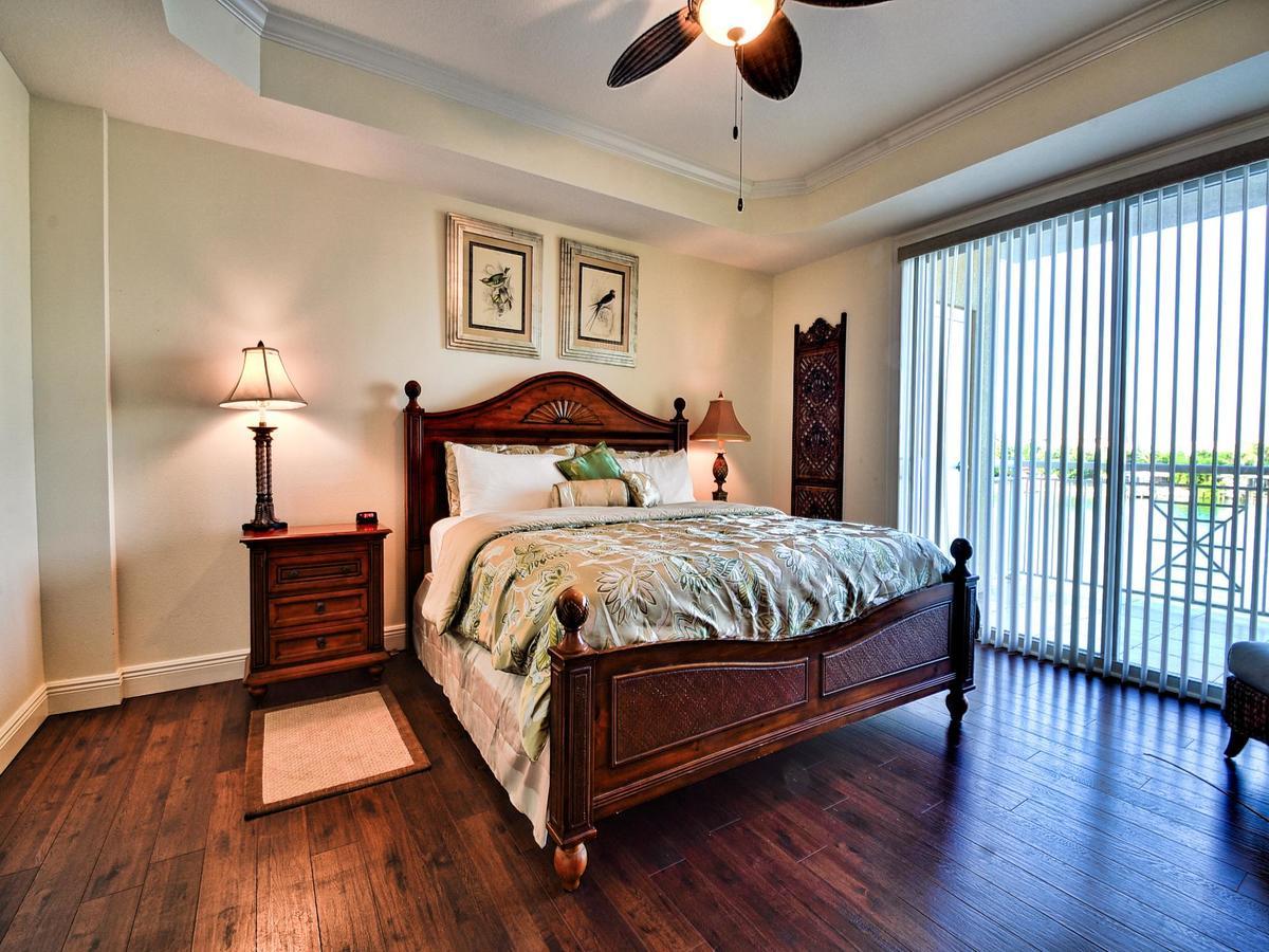 Apartment Bay Harbor 305