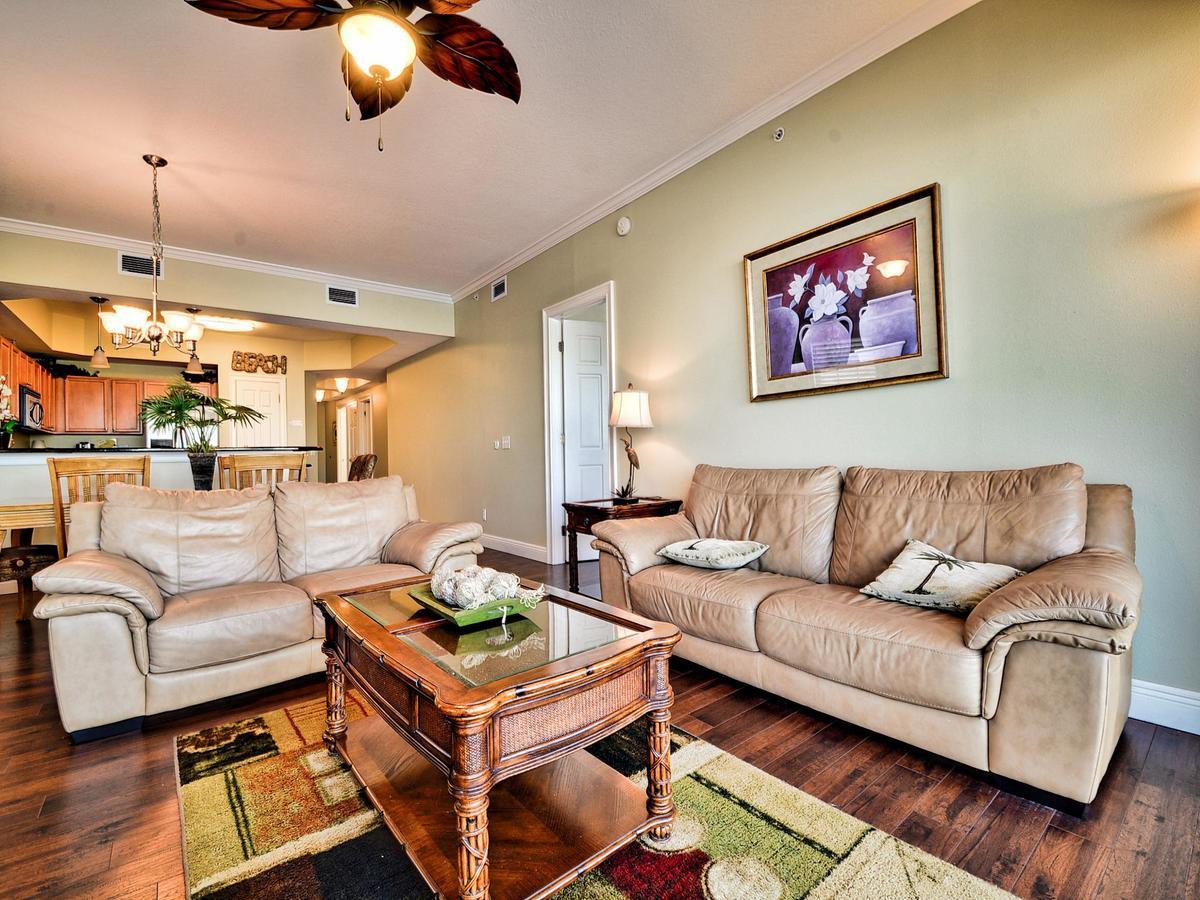 Bay Harbor 305