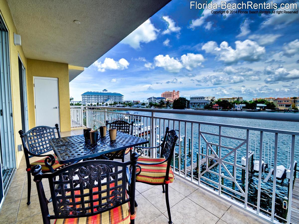 Bay Harbor 305 Apartment Clearwater
