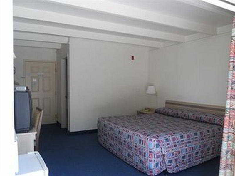 Clearwater Hotel * Clearwater