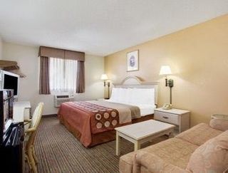 Super 8 By Wyndham Clearwater/st. Petersburg Airport 3*