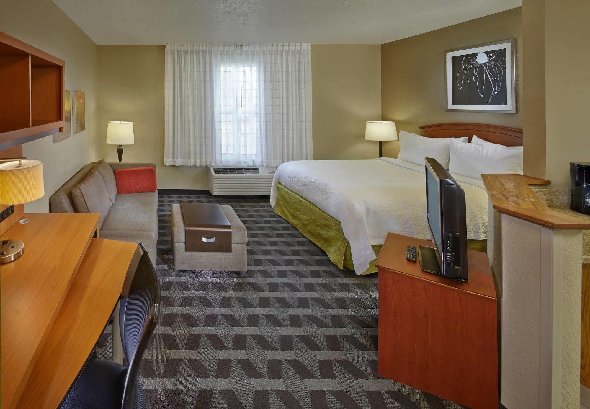 Towneplace By Marriott St. Petersburg Hotel 3*