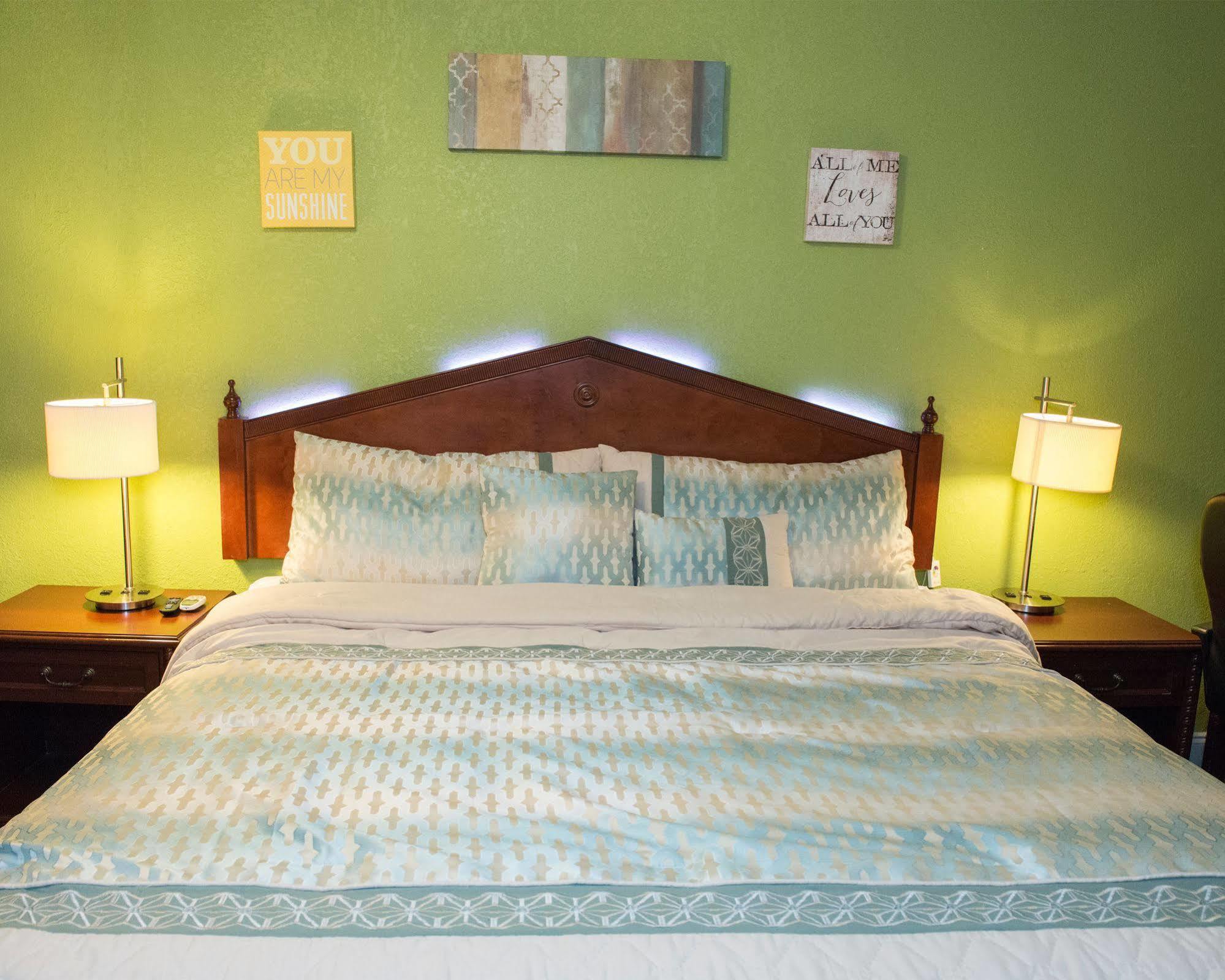 Motel Delux Clearwater