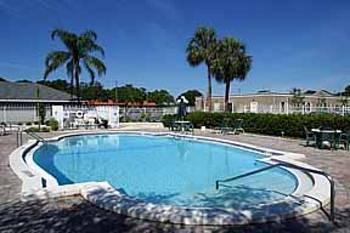 Hotel Baymont & Clearwater