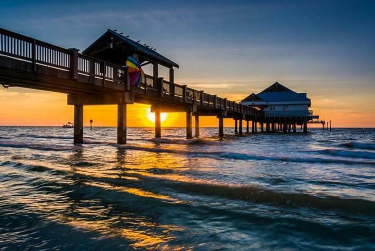 Apartment O Beautiful Minutes From Gorgeous Beaches O *