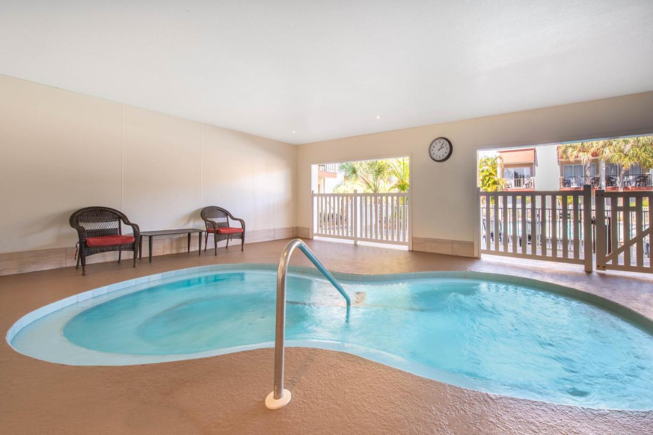 La Quinta By Wyndham Central 3*