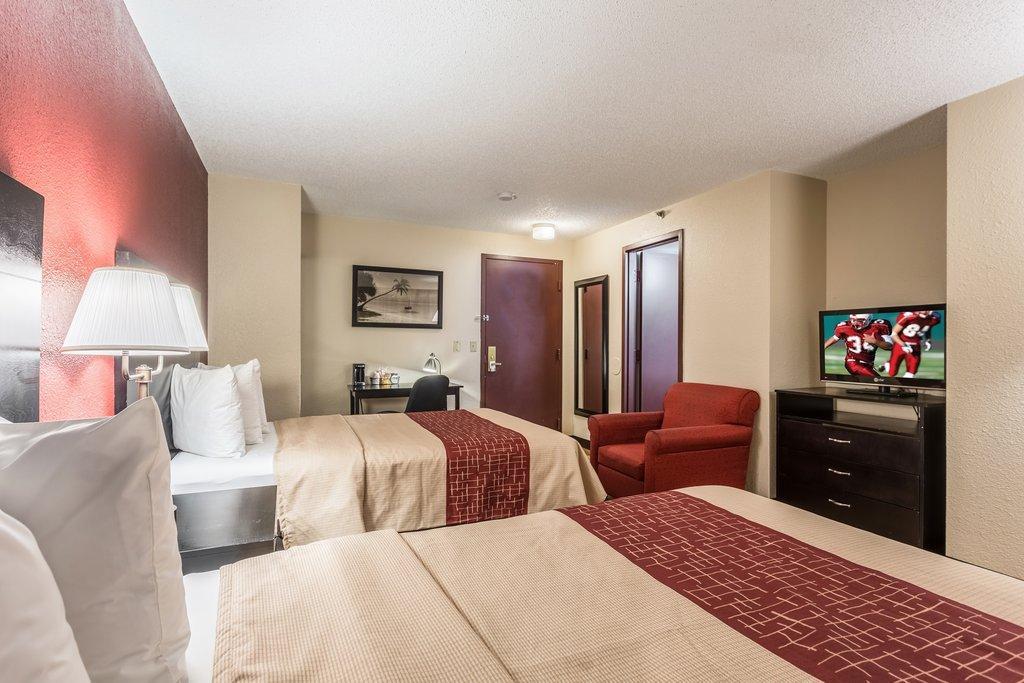 Tropical Palms Hotel 3*