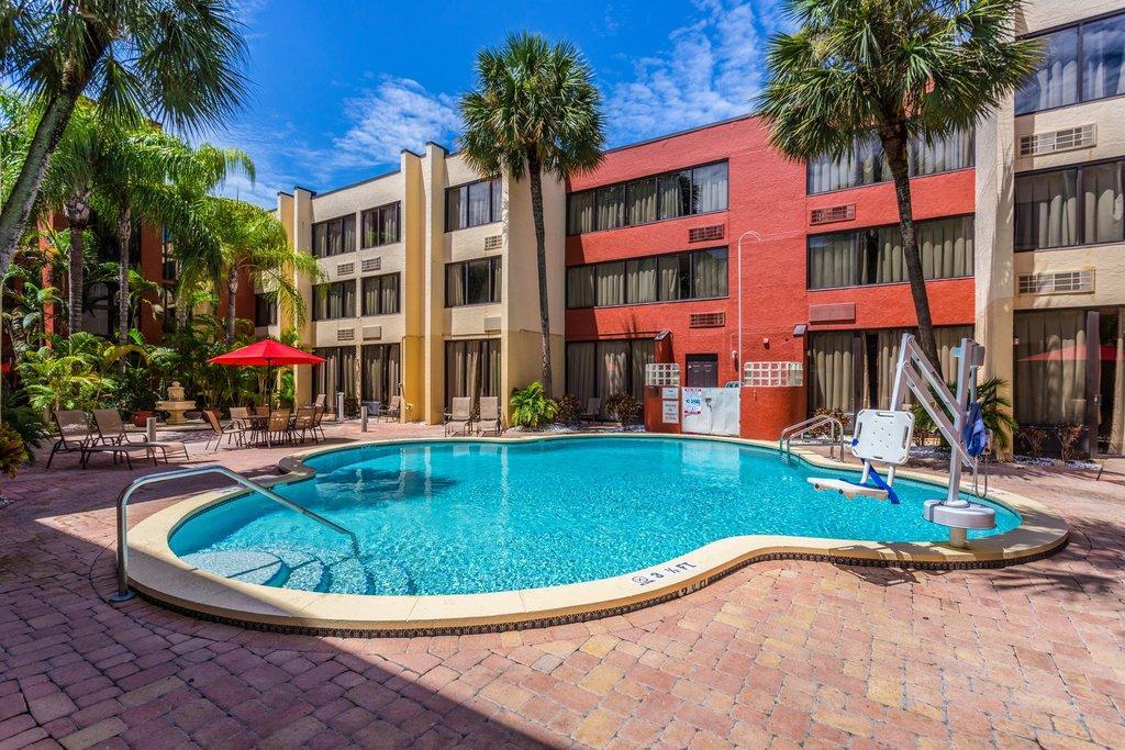 Hotel Tropical Palms Clearwater