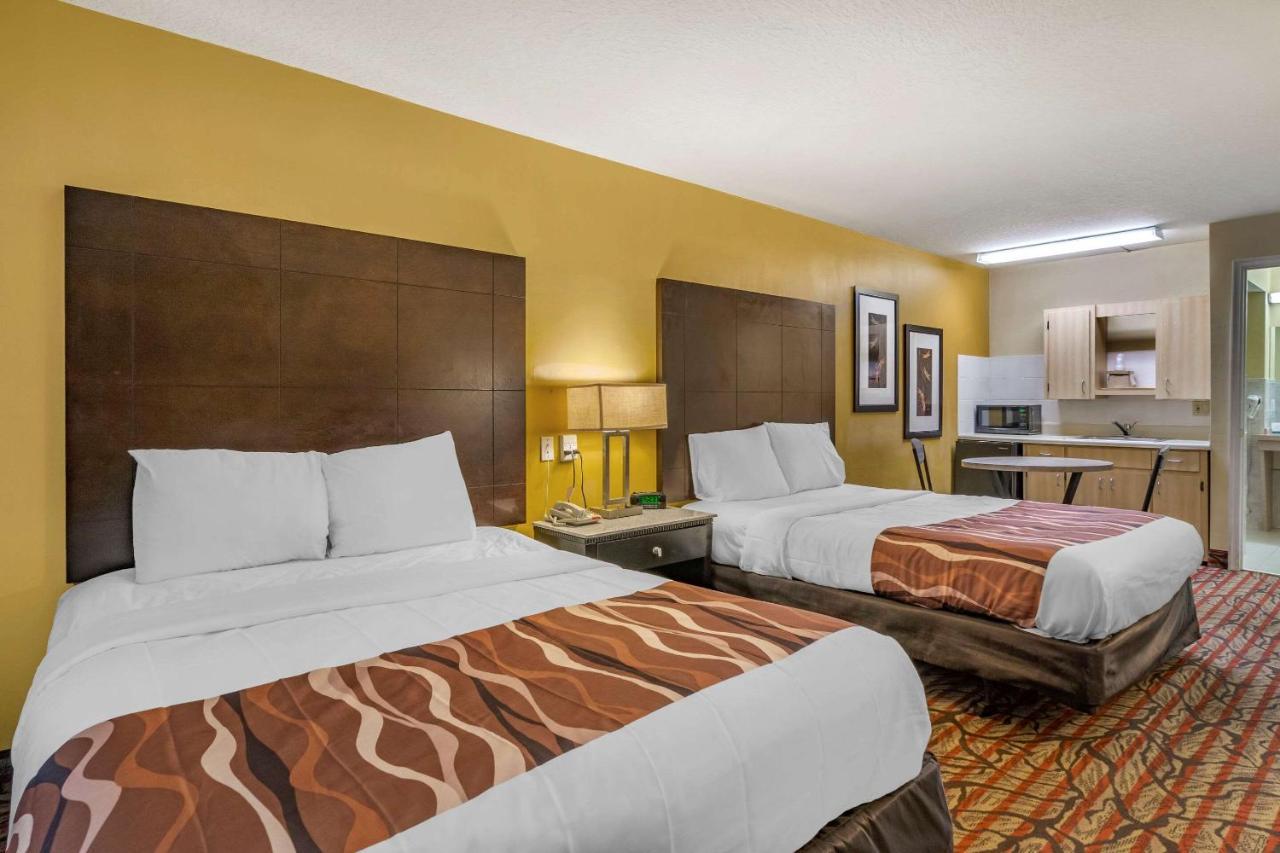 Hotel Rodeway 2*