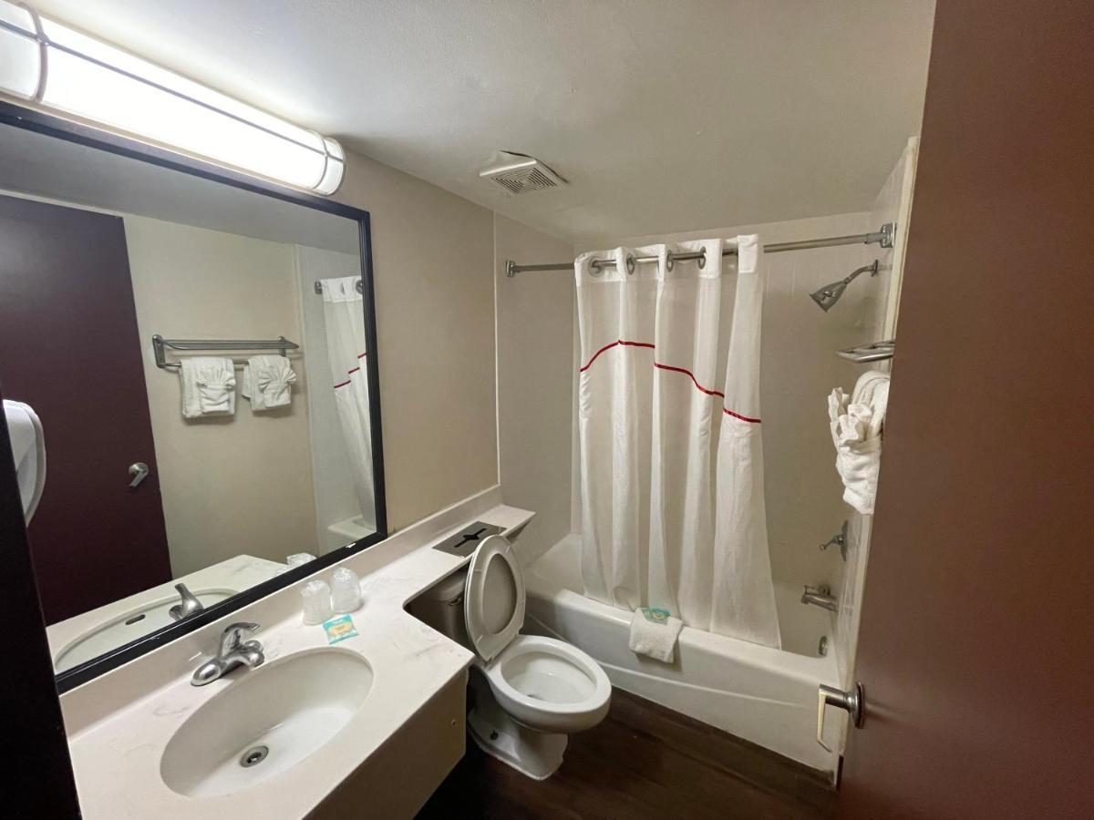 Tropical Palms Hotel Clearwater