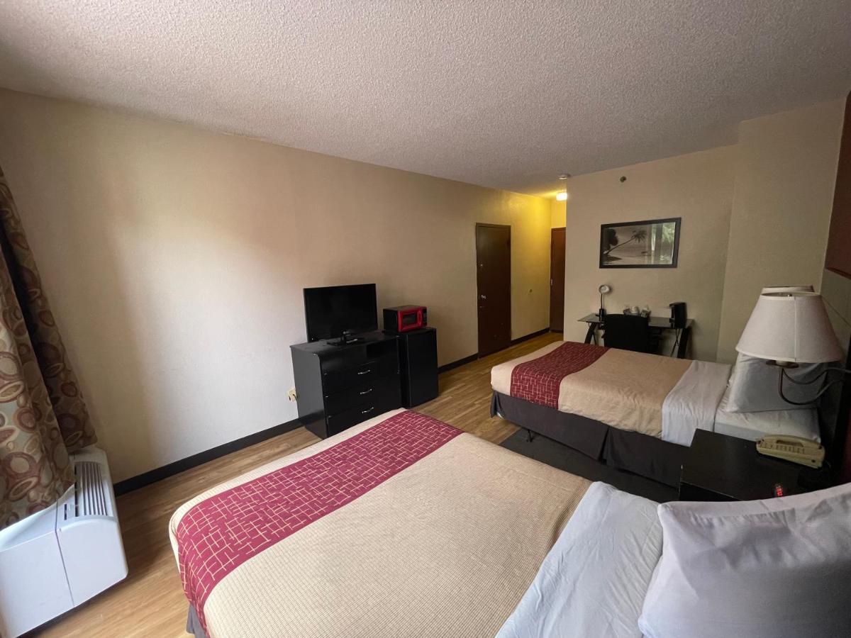 Tropical Palms Hotel Clearwater